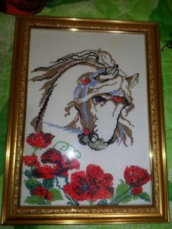 цветочки с бисером. конь с цветочками