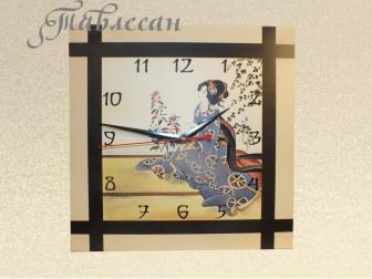 Настенные часы «Гейша в саду» в японском стиле
