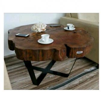 Кофейный столик из спила дерева
