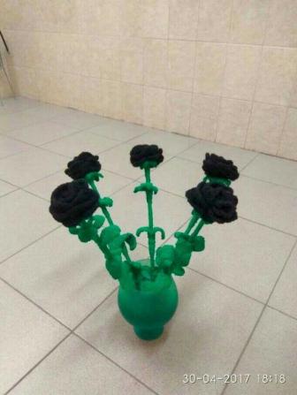 Букет из чёрных роз