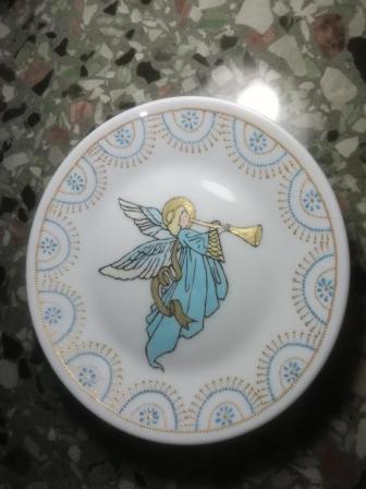 Настенная тарелка с Ангелом в золотисто-голубом цвете. Настенная тарелка «Ангел»