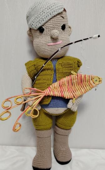 Рост 38 см. Удачливый рыбак