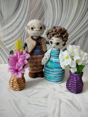 Дедушка 19 см, бабушка 17 см. Сувенир ко дню свадьбы