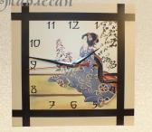 Настенные часы «Гейша в саду» в японском стиле